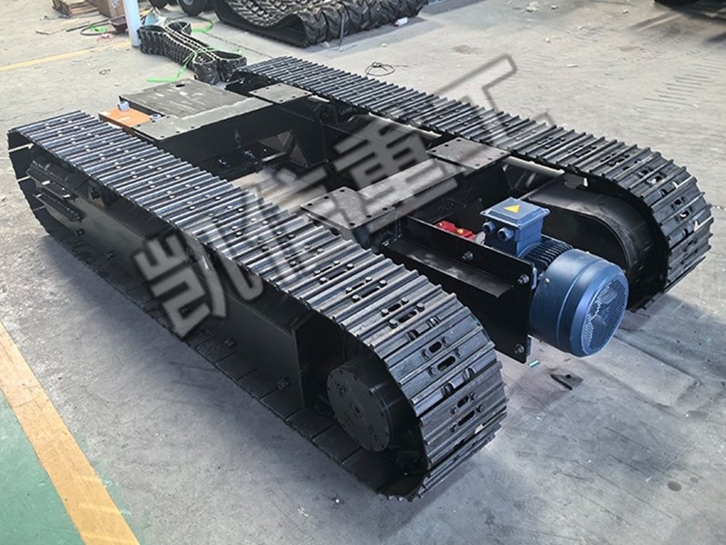 鋼製底盤
